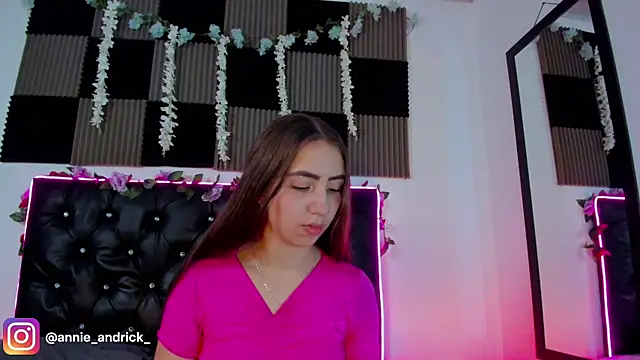  leda swan  online show from April 2026 12:59:02 AM