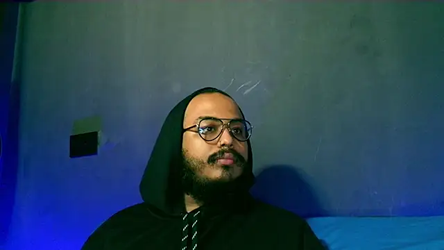 Snapshot of _leda_swan_ chatting on October 2025 01:45:02 PM leda swan online show from October 2025 01:45:02 PM