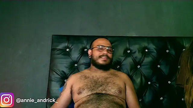 Snapshot of _leda_swan_ chatting on December 2025 02:48:01 PM leda swan online show from December 2025 02:48:01 PM