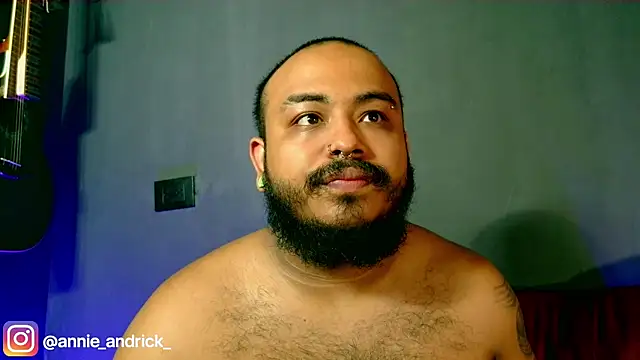 Snapshot of _leda_swan_ chatting on October 2025 01:45:01 PM leda swan online show from October 2025 01:45:01 PM