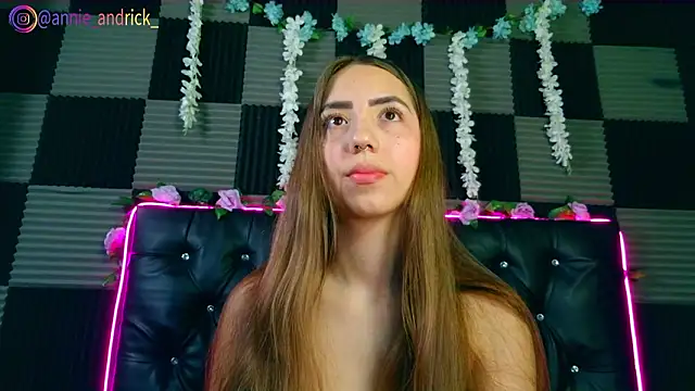 Snapshot of _leda_swan_ chatting on February 2026 01:35:02 PM leda swan online show from February 2026 01:35:02 PM