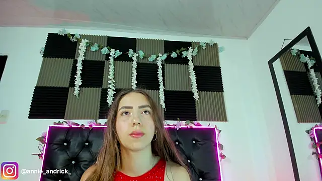  leda swan  online show from April 2026 10:00:01 AM