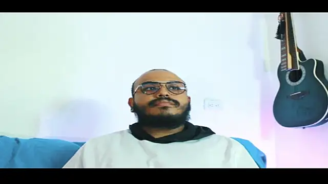 Snapshot of _leda_swan_ chatting on September 2025 02:24:01 PM leda swan online show from September 2025 02:24:01 PM