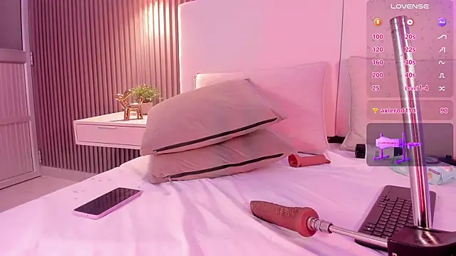 annie clarkson online show from April 2026 08:11:01 PM