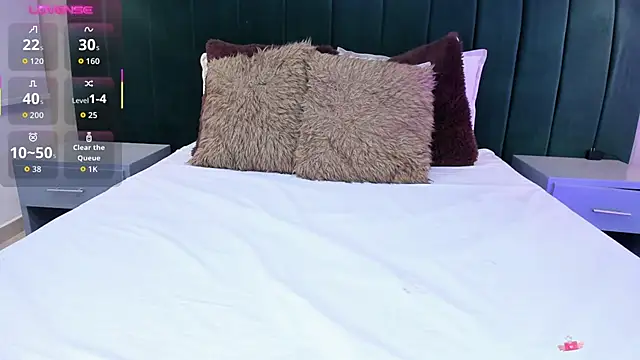 annie clarkson online show from November 2025 06:11:01 PM