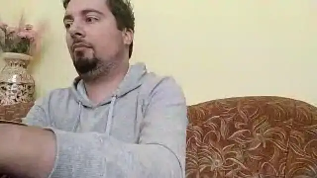 Joseph1Arnold online show from September 2025 08:37:01 AM