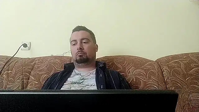 Joseph1Arnold online show from September 2025 08:10:01 AM