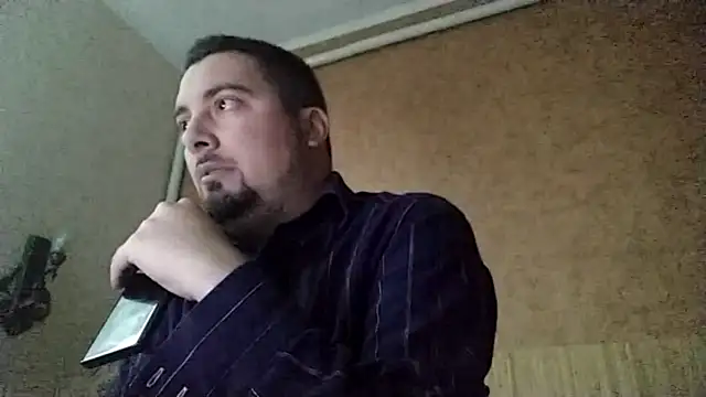 Joseph1Arnold online show from September 2025 04:03:02 PM