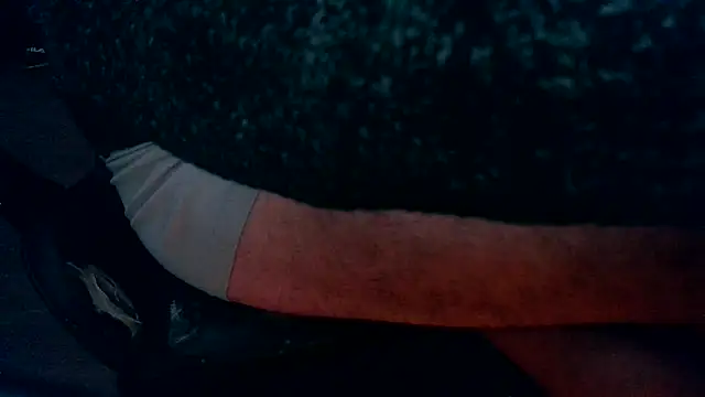 Snapshot of joserolabitas chatting on October 2025 12:42:02 AM joserolabitas online show from October 2025 12:42:02 AM