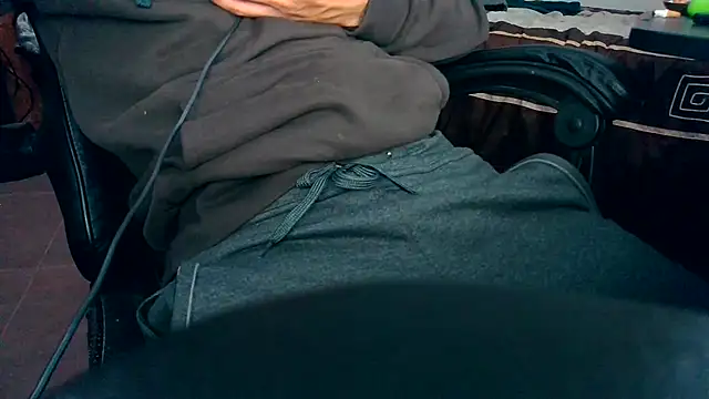 Snapshot of joserolabitas chatting on November 2025 01:31:01 AM joserolabitas online show from November 2025 01:31:01 AM