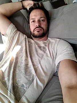 dancaEstrip online show from September 2025 07:13:01 PM