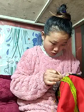 liu-liusexy online show from March 2026 05:50:01 PM