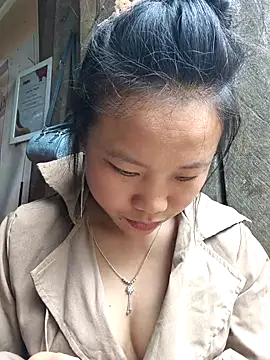 liu-liusexy online show from May 2026 01:20:01 AM