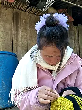 liu-liusexy online show from December 2025 03:30:02 AM