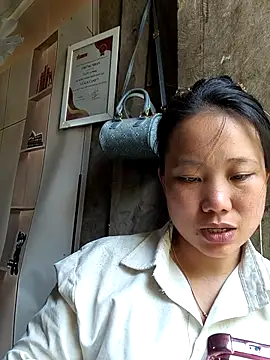 liu-liusexy online show from April 2026 06:20:02 AM