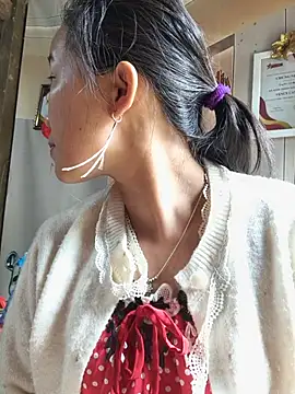 liu-liusexy online show from May 2026 02:23:01 AM
