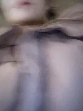 omiu-baby online show from December 2025 01:43:01 AM