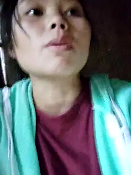 omiu-baby online show from November 2025 02:05:02 AM