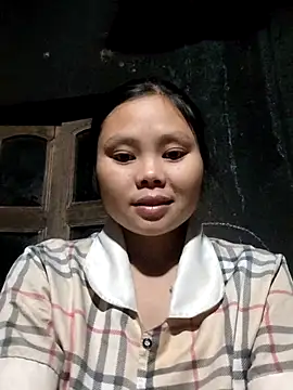 omiu-baby online show from December 2025 12:00:02 PM