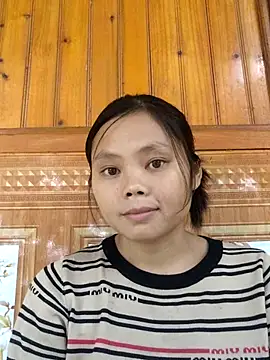 omiu-baby online show from October 2025 05:15:02 AM