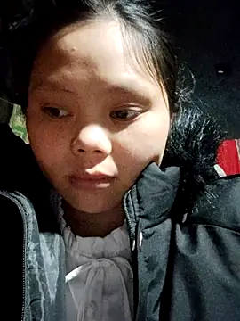 omiu-baby online show from February 2026 11:21:02 PM