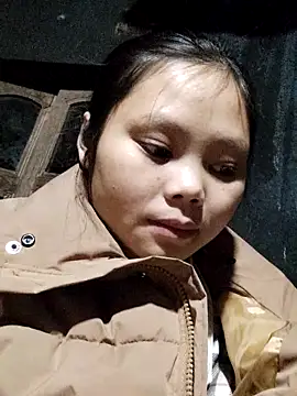 omiu-baby online show from December 2025 11:05:01 PM