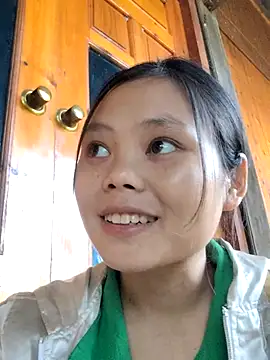 omiu-baby online show from October 2025 12:53:02 AM