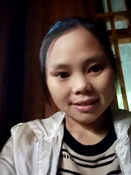 omiu-baby online show from October 2025 12:33:02 AM