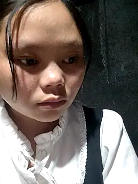 omiu-baby online show from February 2026 11:15:02 PM