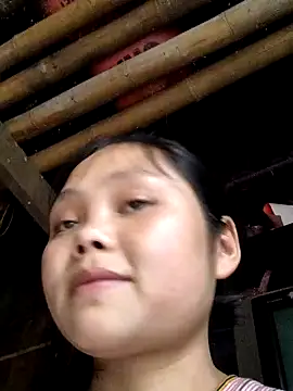 Snapshot of omiu-baby chatting on May 2026 07:01:01 AM omiu-baby online show from May 2026 07:01:01 AM