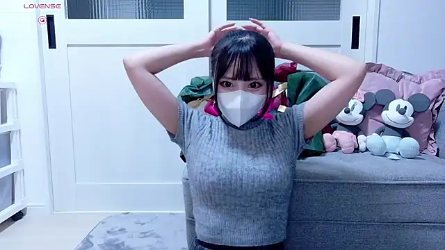 YURi luv online show from September 2025 11:06:02 AM