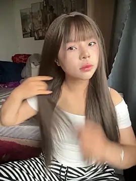 SarahBeii online show from October 2025 04:02:02 AM