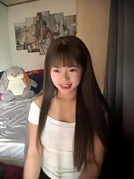 SarahBeii online show from October 2025 03:09:01 AM