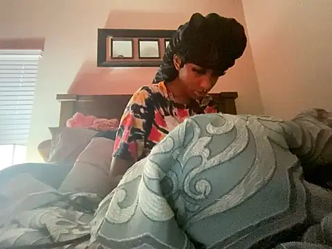 Brooke012 online show from April 2026 06:53:02 PM