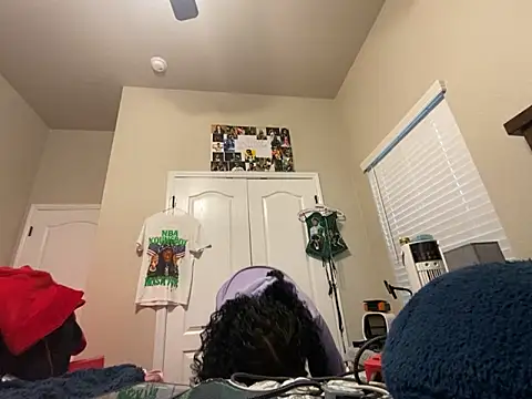 Brooke012 online show from April 2026 08:59:01 PM