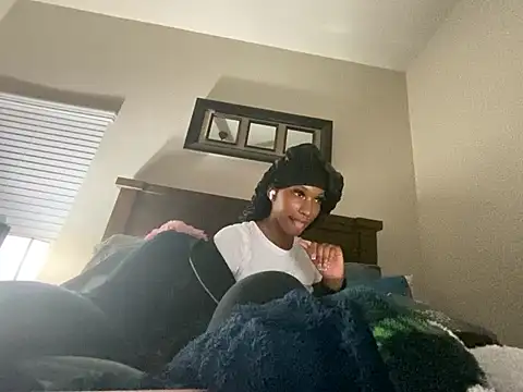 Brooke012 online show from April 2026 03:19:01 AM