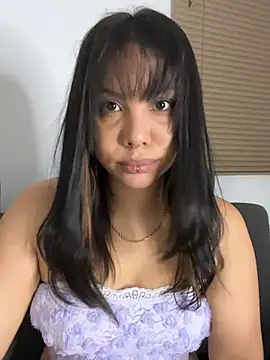 P A U L I N A  online show from April 2026 03:09:01 AM