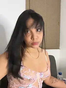 P A U L I N A  online show from April 2026 03:14:02 AM