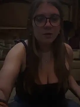 Snapshot of adventuresinsky chatting on October 2025 03:08:01 AM adventuresinsky online show from October 2025 03:08:01 AM