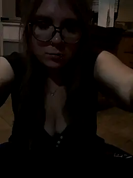 Snapshot of adventuresinsky chatting on October 2025 03:19:01 AM adventuresinsky online show from October 2025 03:19:01 AM