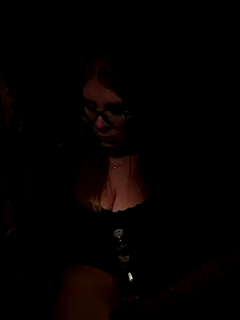 Snapshot of adventuresinsky chatting on September 2025 05:36:01 AM adventuresinsky online show from September 2025 05:36:01 AM