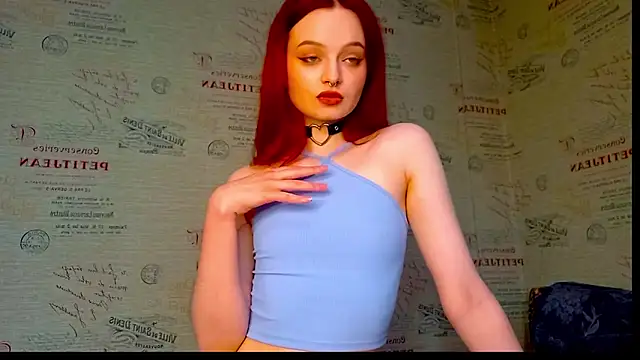 Snapshot of emi_less chatting on September 2025 03:34:01 PM emi less online show from September 2025 03:34:01 PM