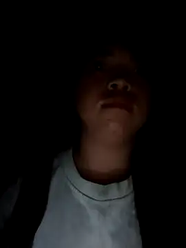 Snapshot of AnHa19 chatting on November 2025 09:18:02 PM AnHa19 online show from November 2025 09:18:02 PM