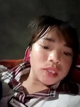 Snapshot of AnHa19 chatting on November 2025 05:11:02 AM AnHa19 online show from November 2025 05:11:02 AM