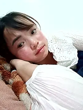 Snapshot of AnHa19 chatting on January 2026 07:37:01 AM AnHa19 online show from January 2026 07:37:01 AM