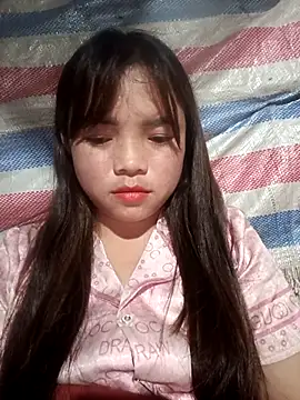 Snapshot of AnHa19 chatting on November 2025 01:05:01 PM AnHa19 online show from November 2025 01:05:01 PM