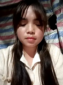 Snapshot of AnHa19 chatting on November 2025 01:23:02 PM AnHa19 online show from November 2025 01:23:02 PM