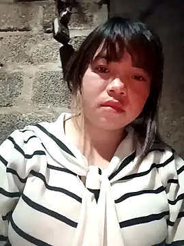 Snapshot of AnHa19 chatting on November 2025 10:48:02 AM AnHa19 online show from November 2025 10:48:02 AM