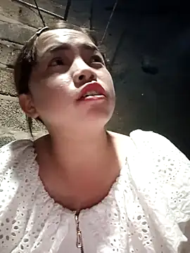 Snapshot of AnHa19 chatting on October 2025 10:36:02 AM AnHa19 online show from October 2025 10:36:02 AM