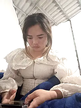 Snapshot of AnHa19 chatting on January 2026 09:18:01 PM AnHa19 online show from January 2026 09:18:01 PM